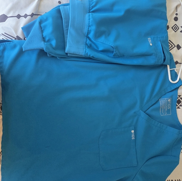 Figs Scrub Set - Picture 2 of 8